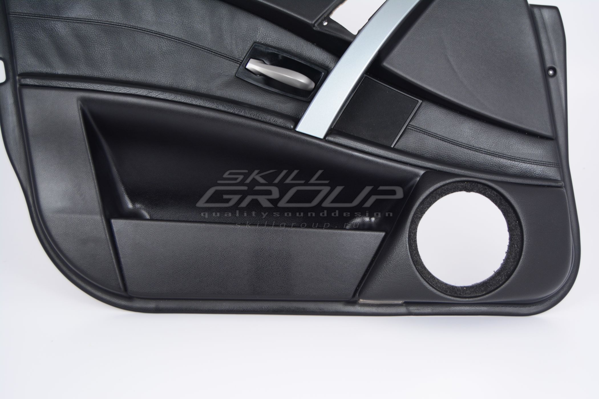Подиумы BMW 16"