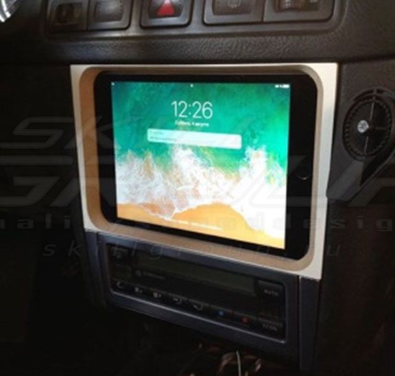 Плашка под iPad mini 4