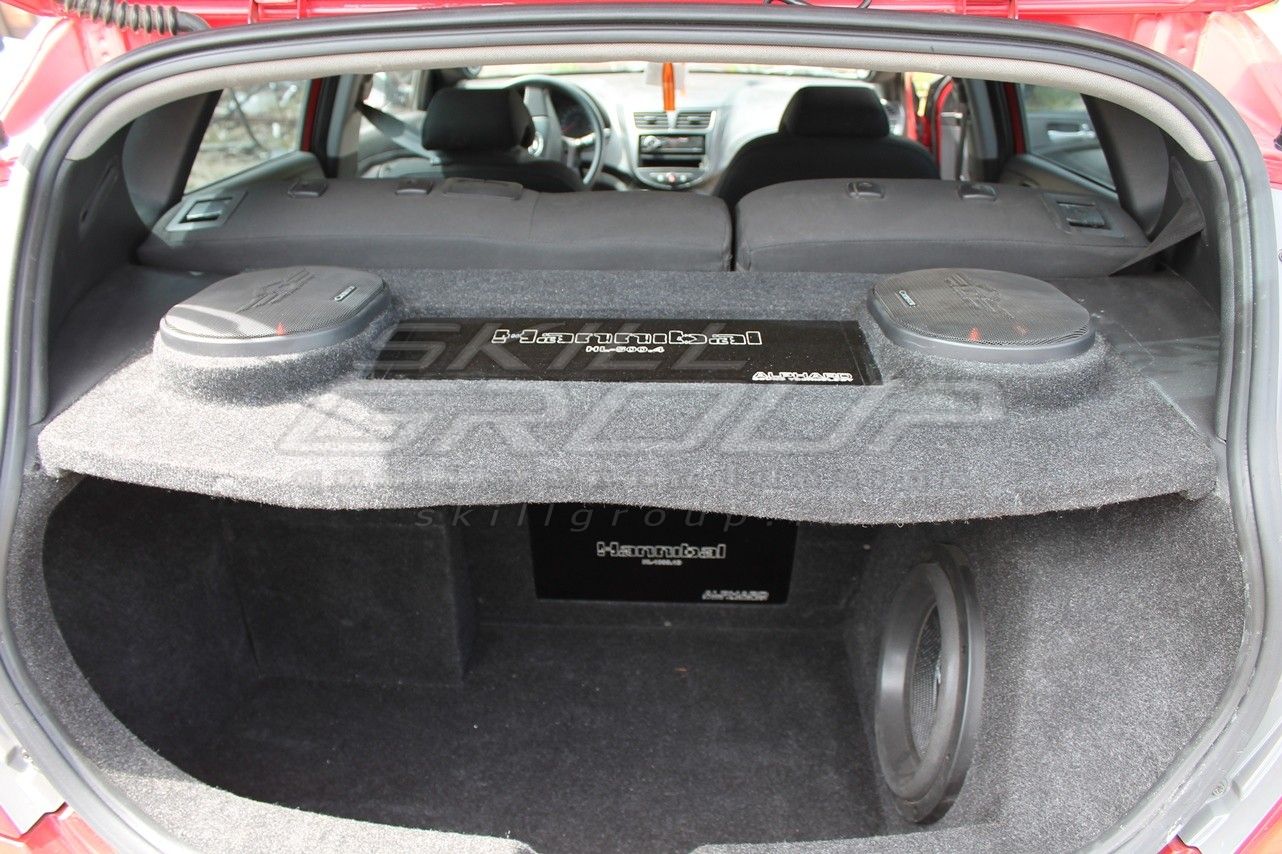 Звук в Hyundai Solaris